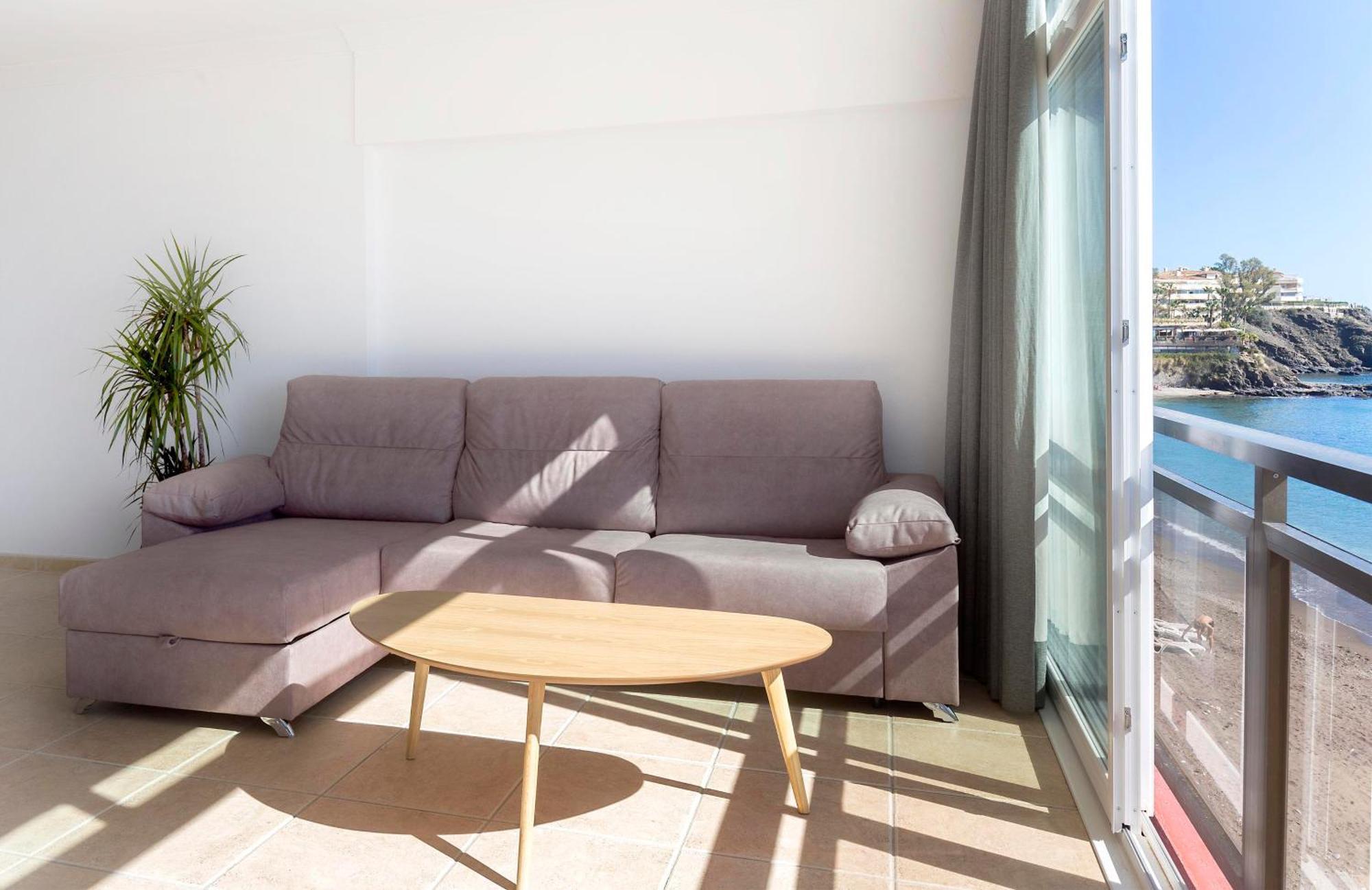 Mar Suites Malaga Benalmádena Exteriör bild