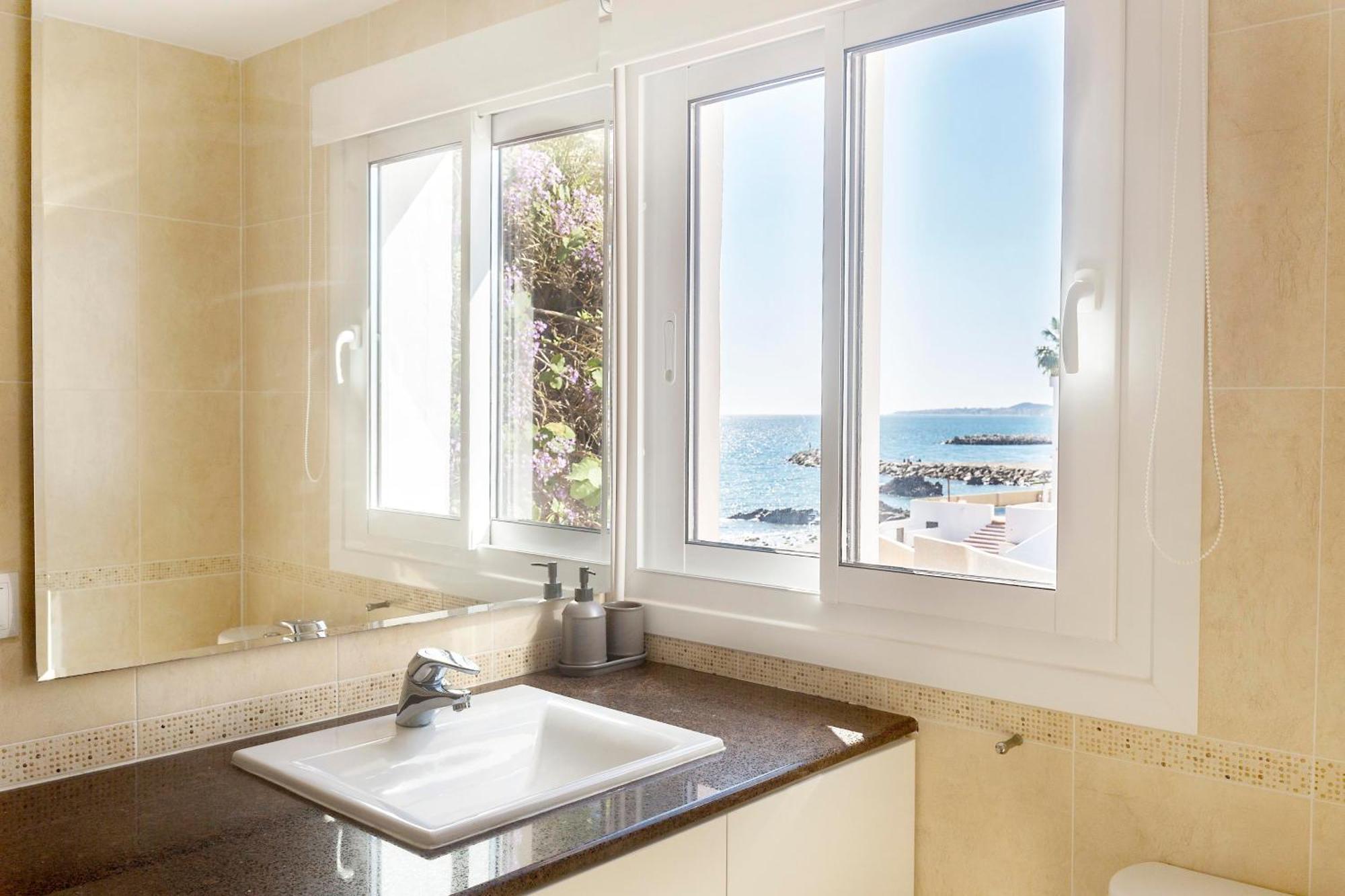 Mar Suites Malaga Benalmádena Exteriör bild